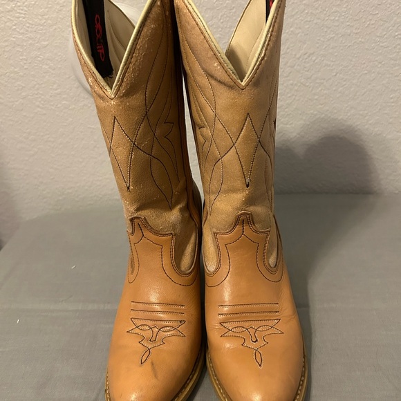 Dingo Tan Western Heeled Boots - Picture 1 of 5